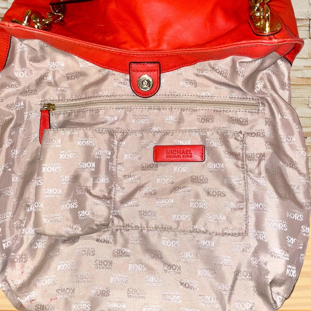 Michael Kors Lillie Shoulder Bag - Mandarin - Picture 8 of 11